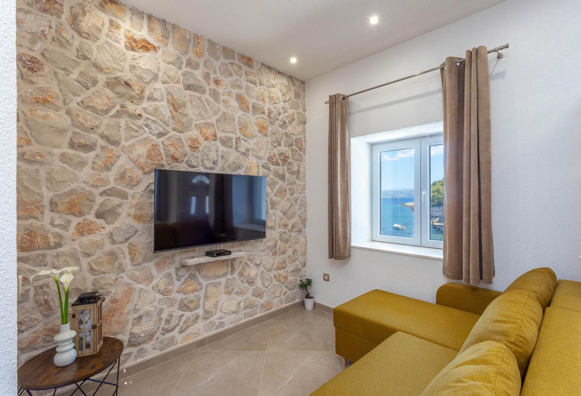 Apartment Zastupac 8761A Đảo Hvar Ngoại thất bức ảnh